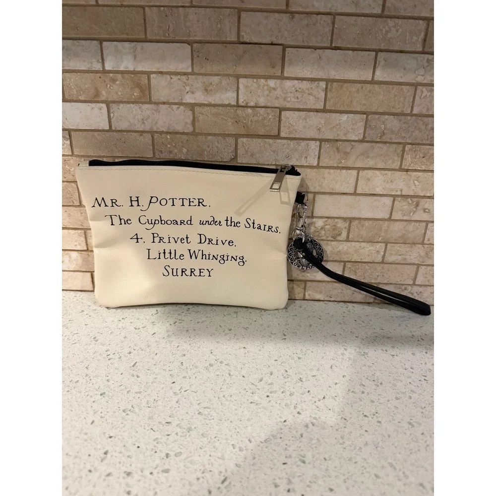 Harry Potter Hogwarts Acceptance Letter Wristlet Clutch Hedwig Charm